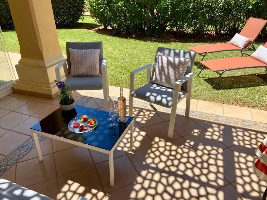 Gorgeous Apartment Located In Elviria Marbella